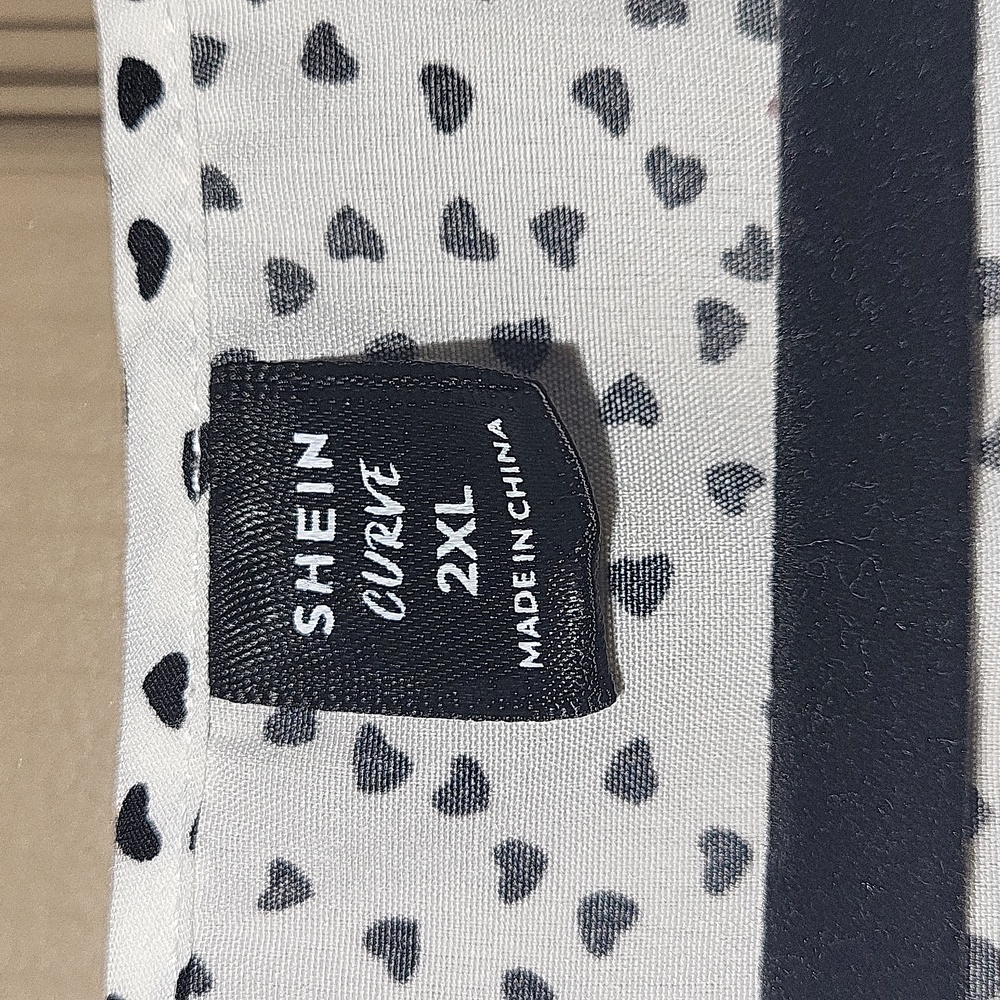 Shirt - Picture 3 of 4